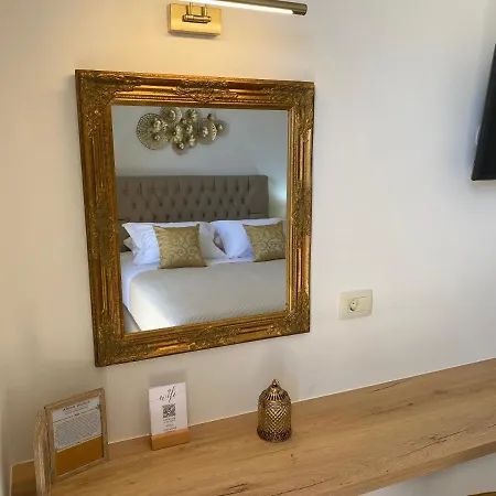 Apartament Athina *